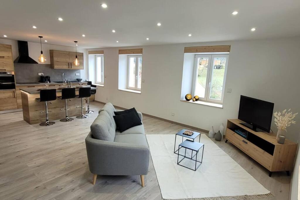 Superbe Appartement Neuf Et Cosy 77 M2 Villers le Lac Bagian luar foto